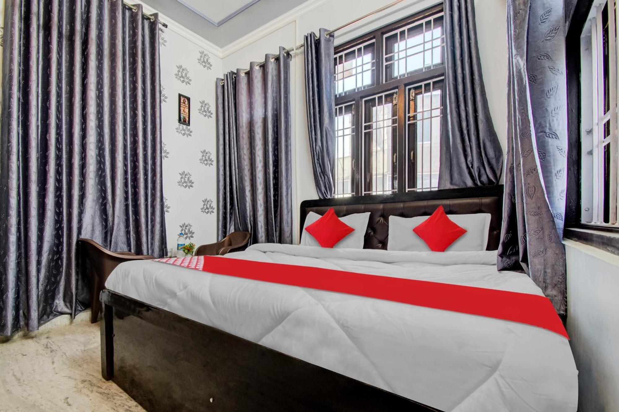 Oyo Flagship 81130 Vanya Guest House Джайпур Екстериор снимка