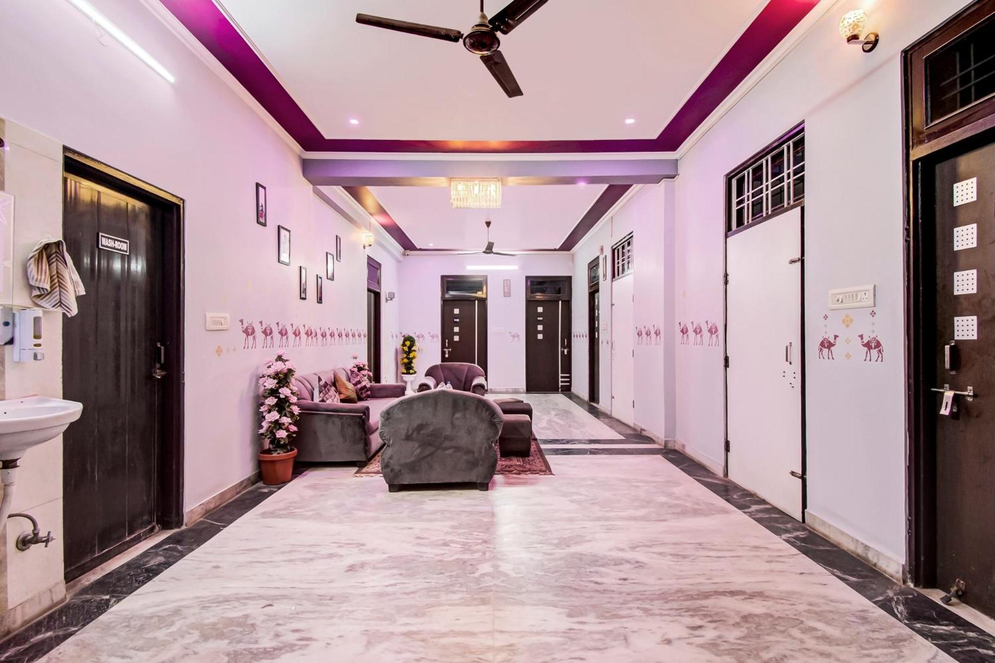 Oyo Flagship 81130 Vanya Guest House Джайпур Екстериор снимка